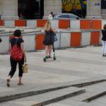 Electrische stepjes zie je overal in Lyon. Eigenlijk in alle grotere plaatsen, viel ons op.