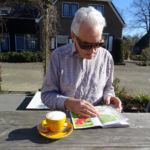 In je overhemdje buiten in februari