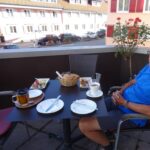 Ontbijt bij de plaatselijke bakker