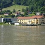 Het hotel in Wesenufer