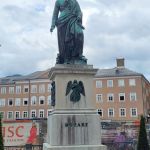 Mozart standbeeld in Salzburg